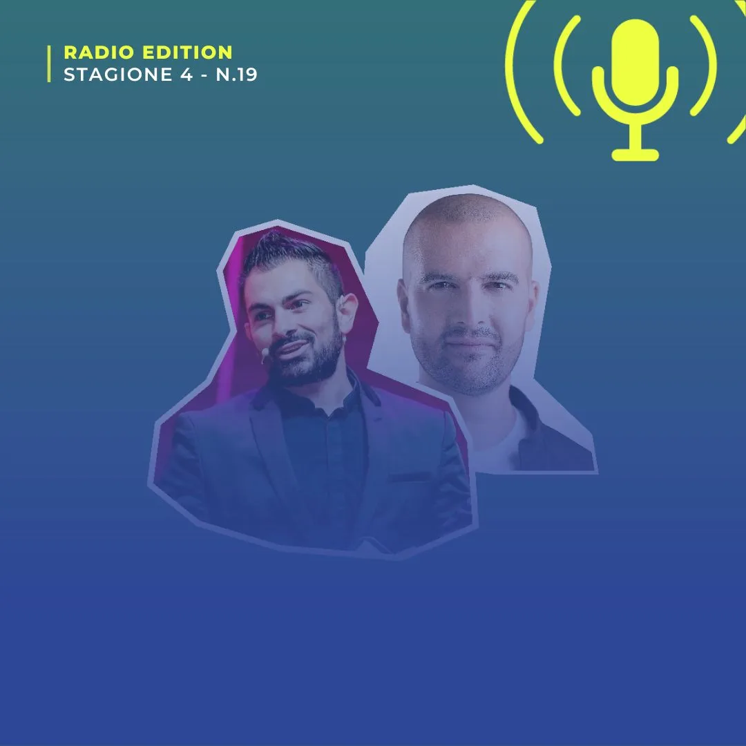 Cosmano Lombardo e Mario Moroni su sfondo blu, ospiti della puntata 19 della Radio Edition