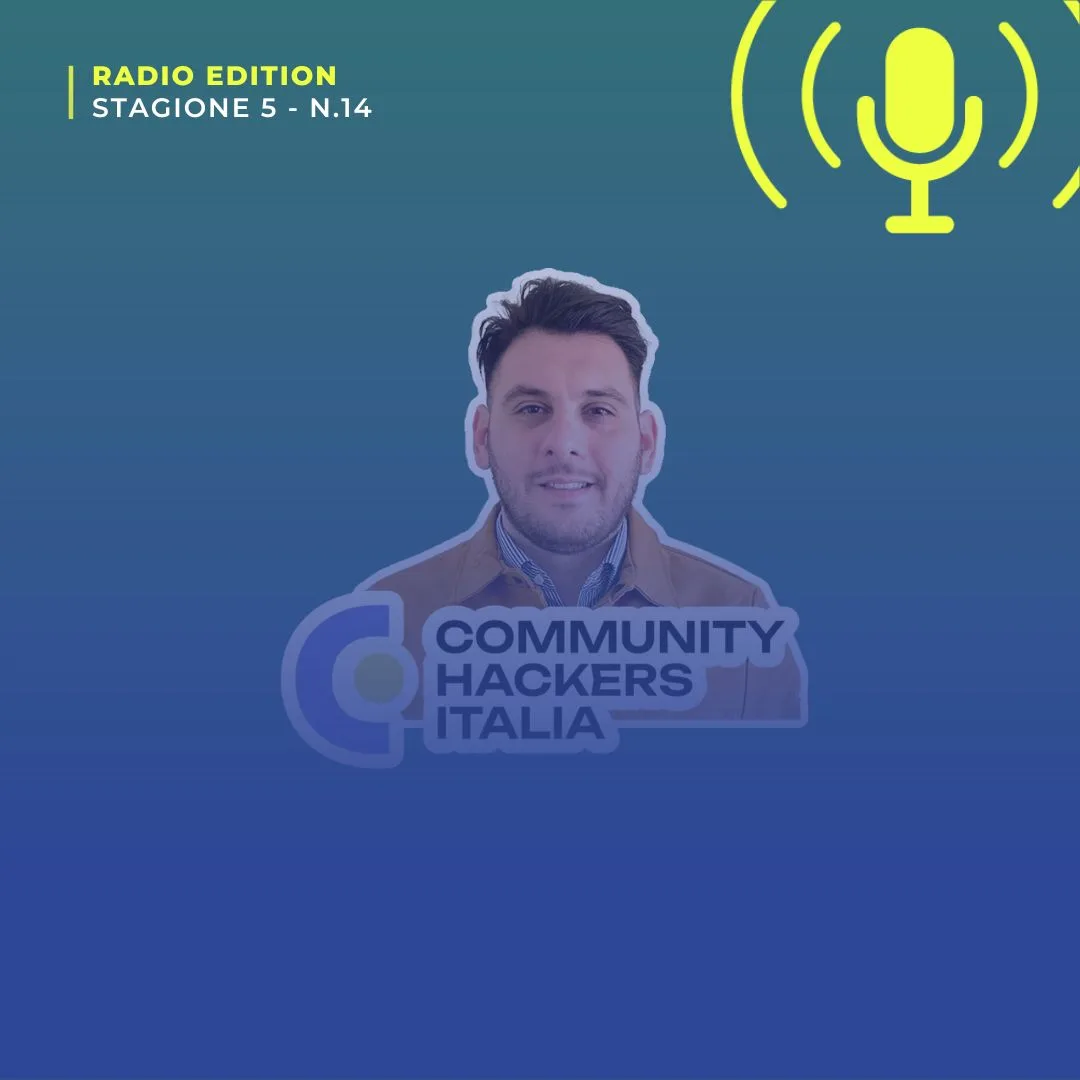Donato Ciao con il logo di Community Hackers Italia