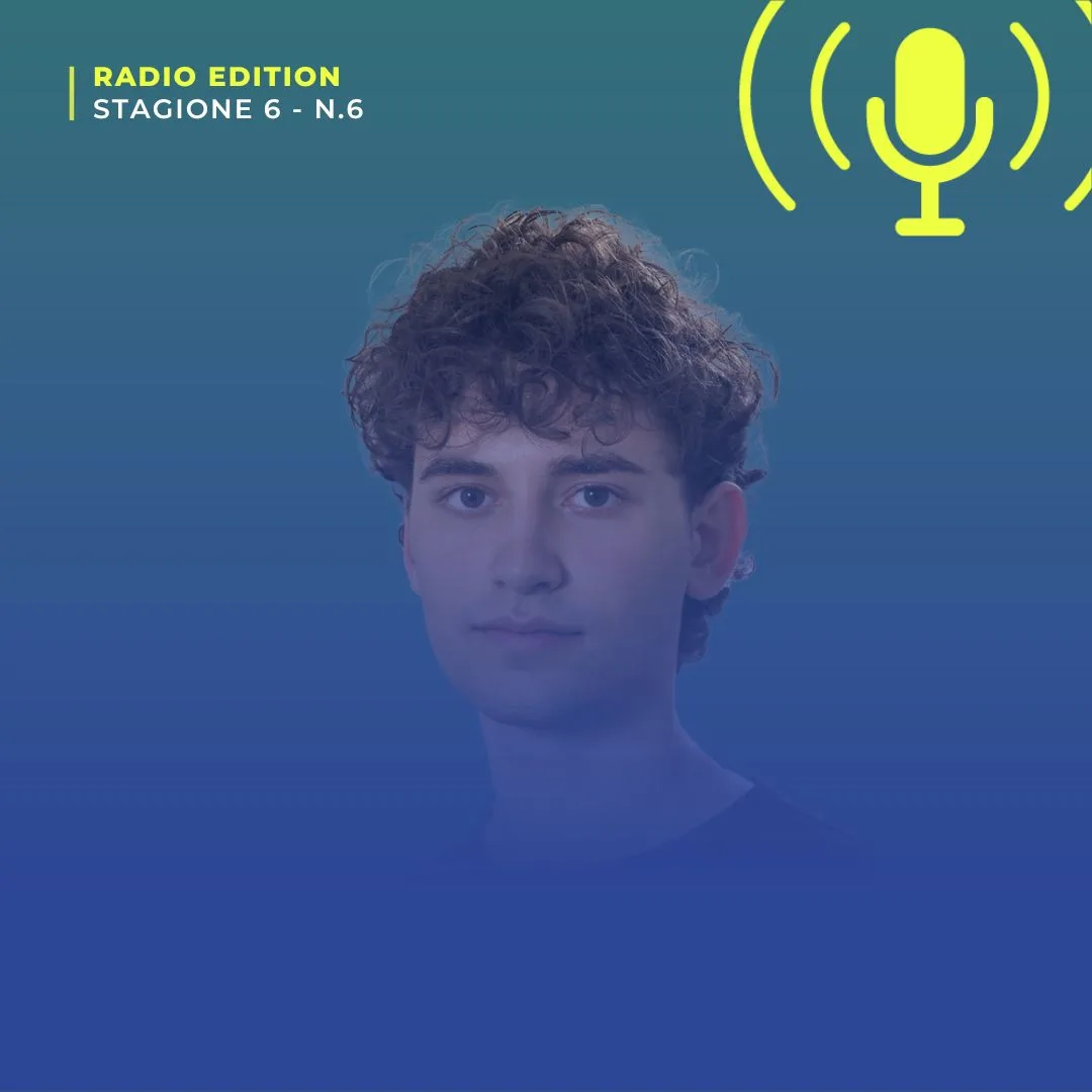 Paolo Santanicchia con i capelli ricci, ospite sulle campagne Meta Ads nelle elezioni