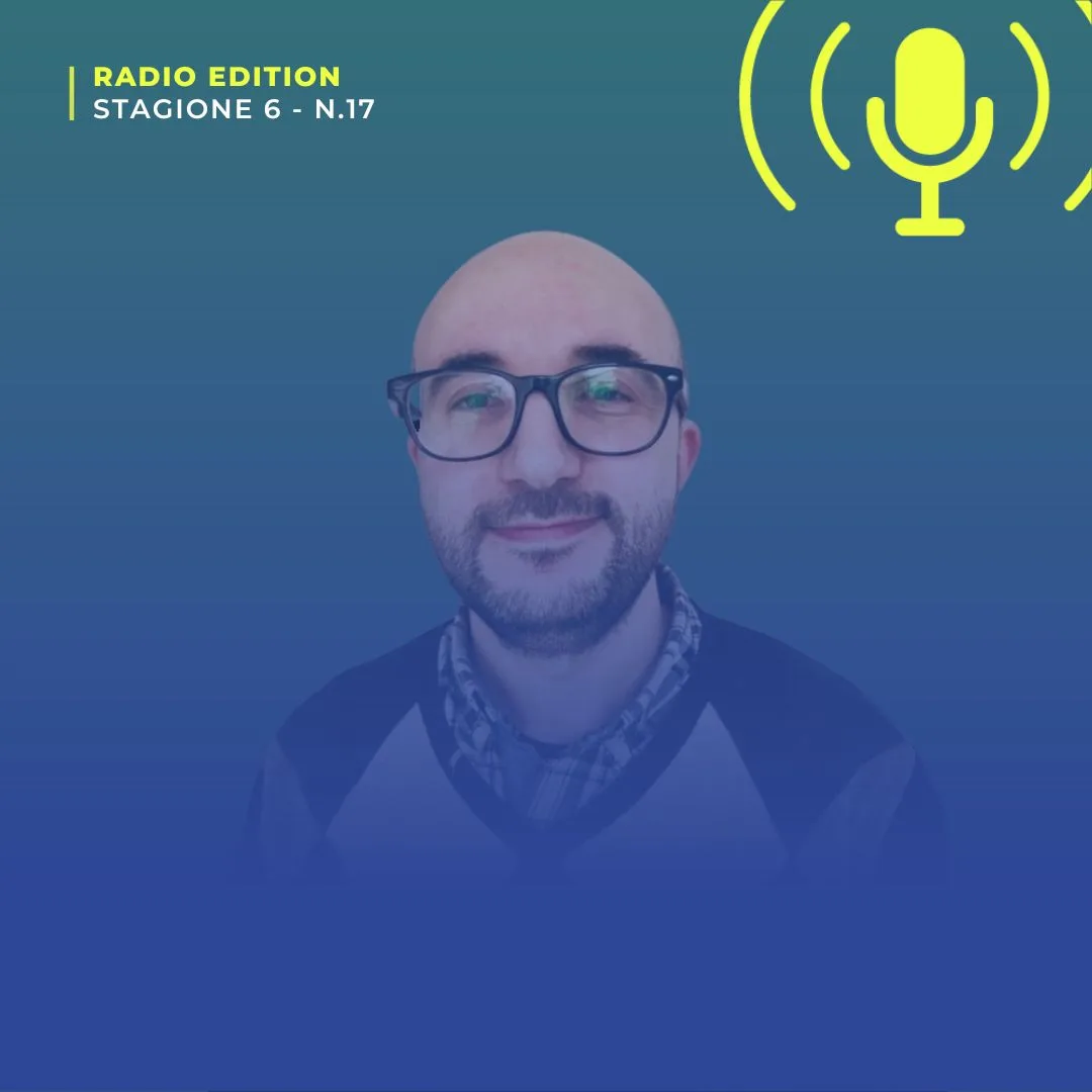 Luigi Ferrara con occhiali e barba, ospite su freelance o lavoro dipendente nel digitale